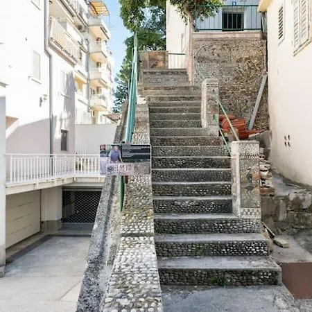 Apartment 2 Bets With Balkon 50 M From Beach