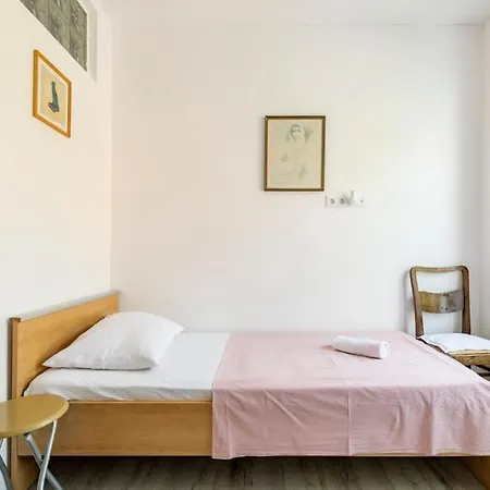 Apartment 2 Bets With Balkon 50 M From Beach *